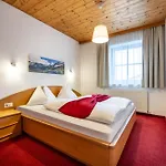 شقة فندقية داخشتاينبليك الفندقية 4*