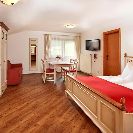 Dachsteinblick 4*