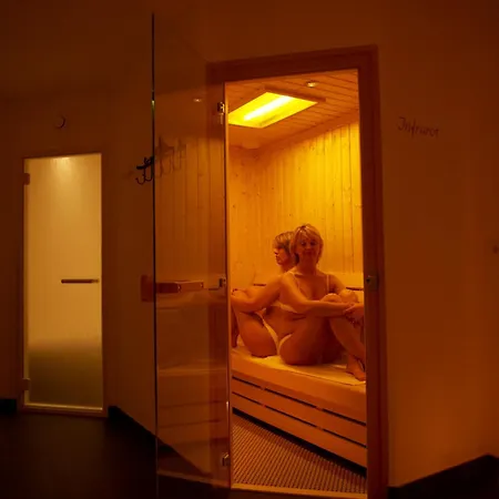 アパートホテル Dachsteinblick フラッハウ