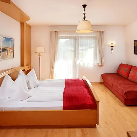 Dachsteinblick Ξενοδοχείο με διαμερίσματα 4*