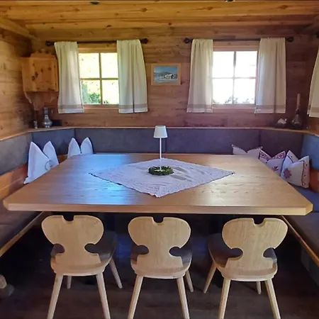 Dachsteinblick アパートホテル 4*