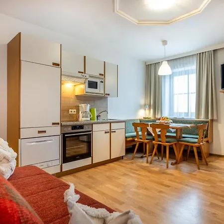 Apartmanhotel Dachsteinblick Flachau