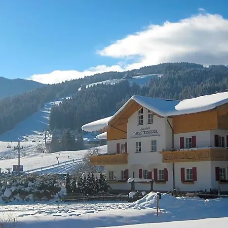 Dachsteinblick Aparthotel 4*